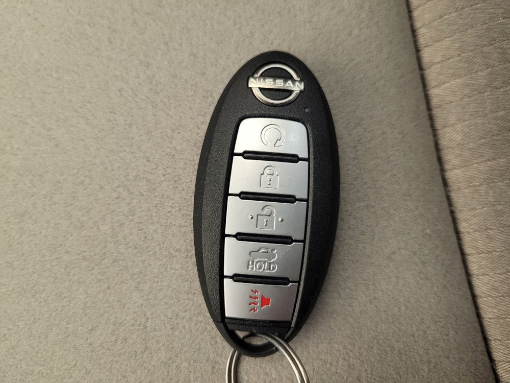 Used 2024 Nissan Altima 2.5 SV AWD/4WD image 32