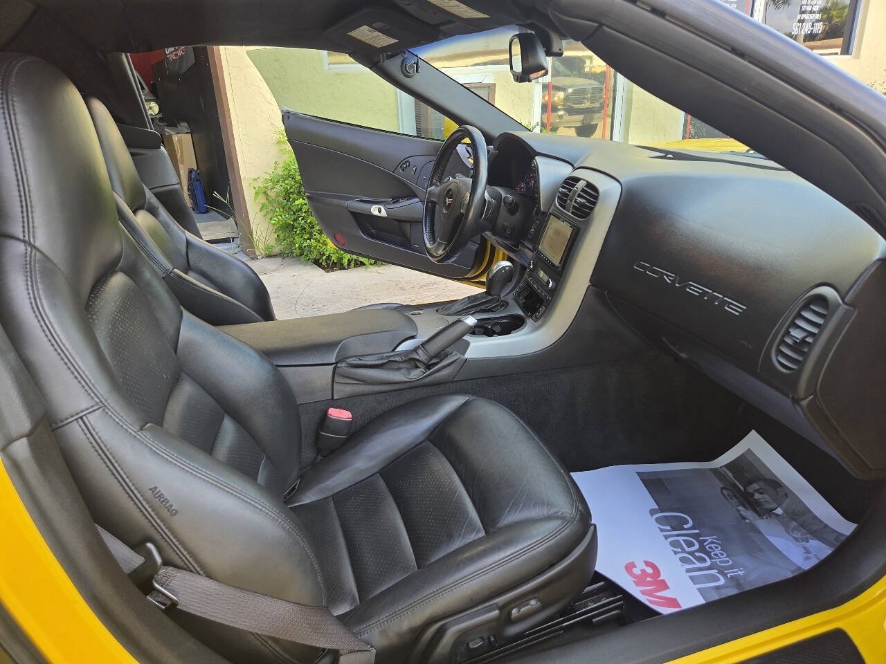 Used 2007 Chevrolet Corvette Convertible w/ Preferred Equipment Group RWD image 13