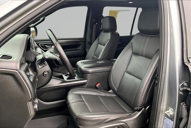 Used 2022 Chevrolet Tahoe RST w/ Luxury Package AWD/4WD image 25