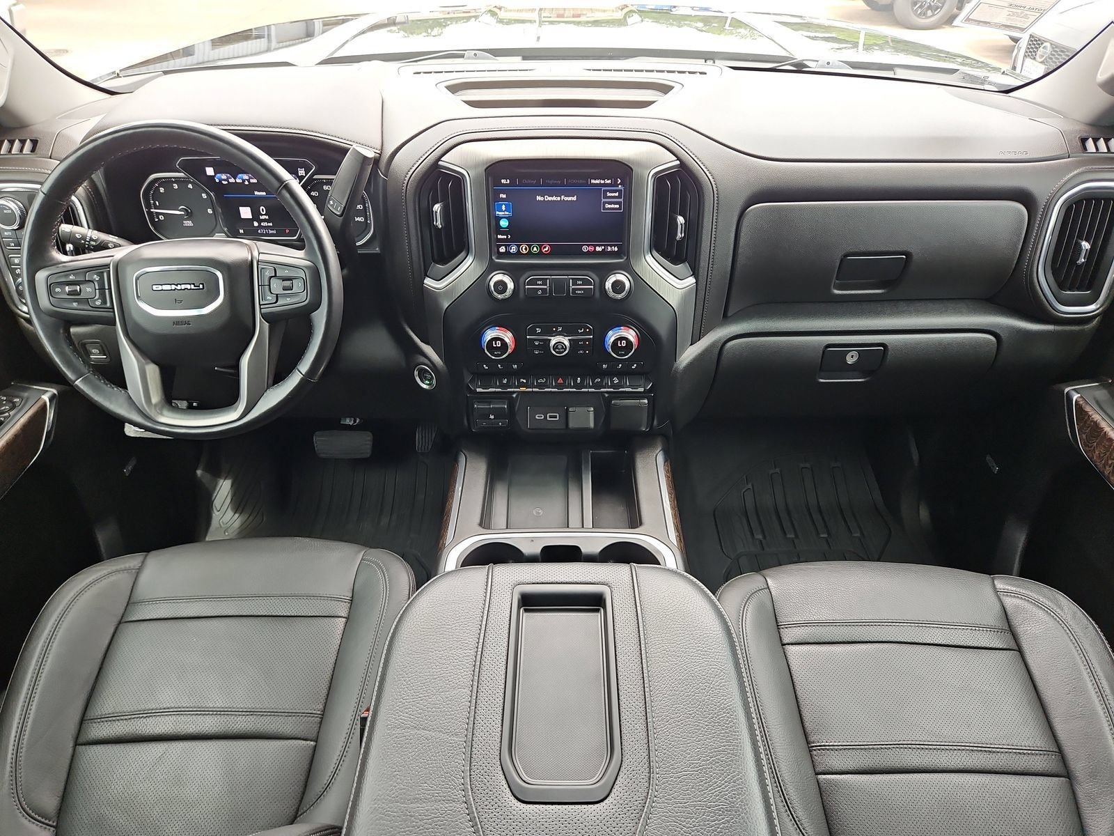 Used 2022 GMC Sierra 2500 Denali w/ Denali Ultimate Package AWD/4WD image 18