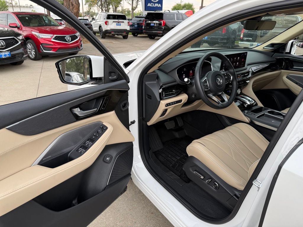 Used 2025 Acura MDX w/ Advance Package AWD/4WD image 11