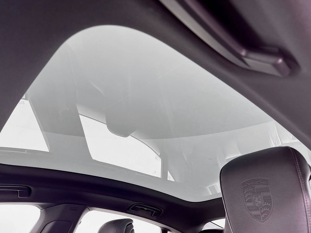 Certified 2021 Porsche Taycan RWD image 22