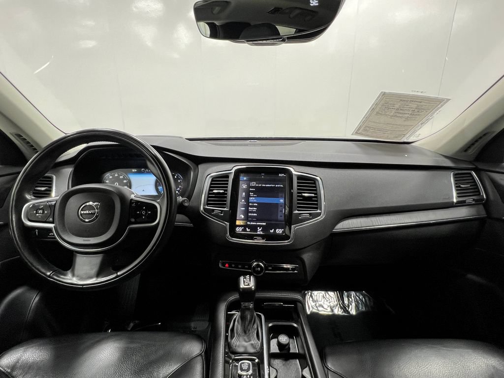 Used 2020 Volvo XC90 T6 Momentum AWD/4WD image 20