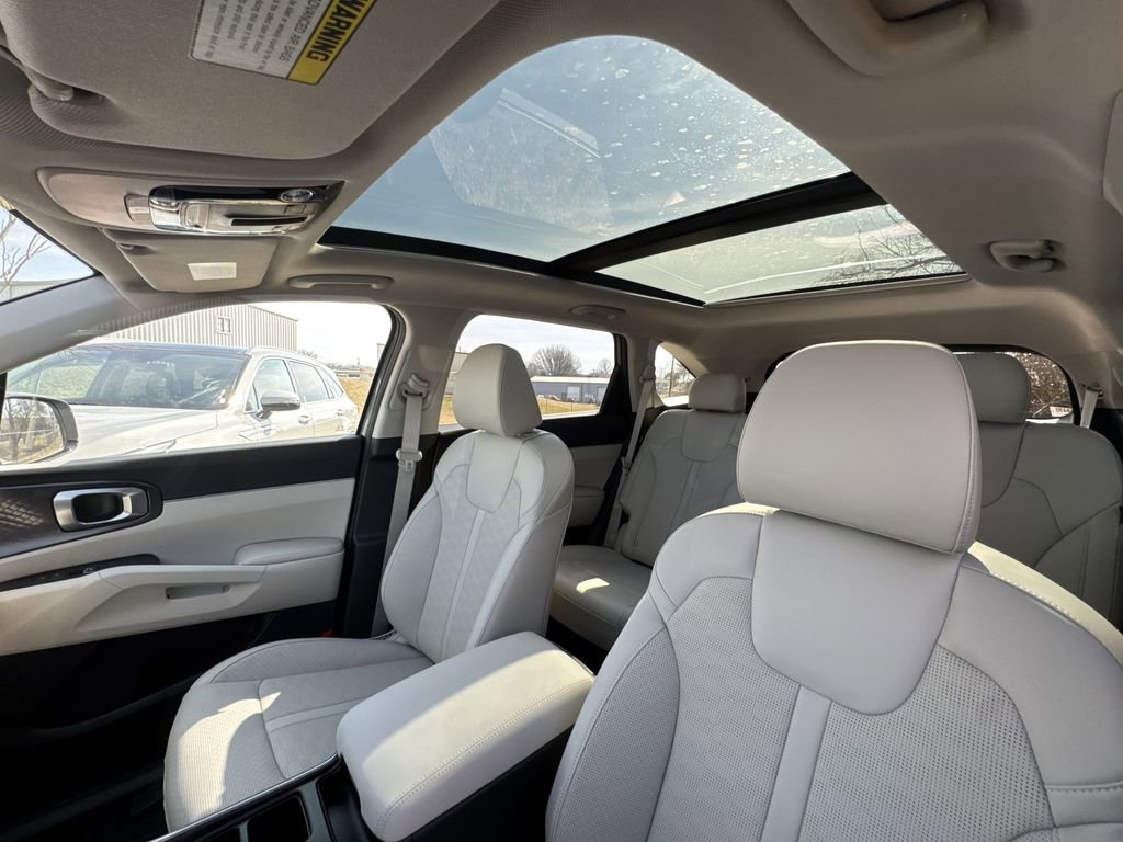 New 2026 Kia Sorento S w/ S Panoramic Sunroof Package AWD/4WD image 22