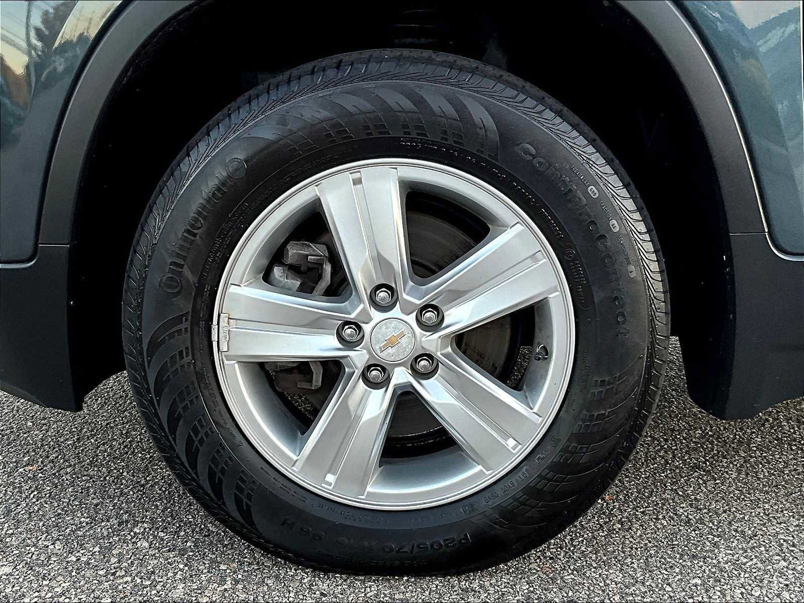 Used 2022 Chevrolet Trax LT w/ Driver Confidence Package image 7