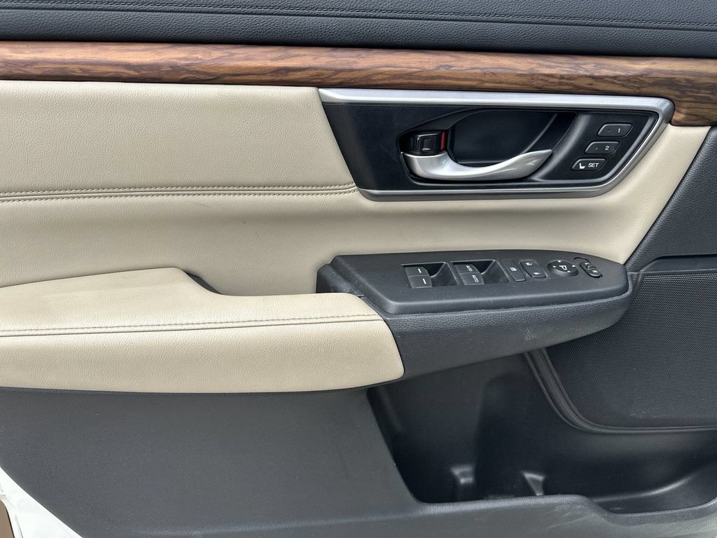 Used 2018 Honda CR-V EX-L image 18