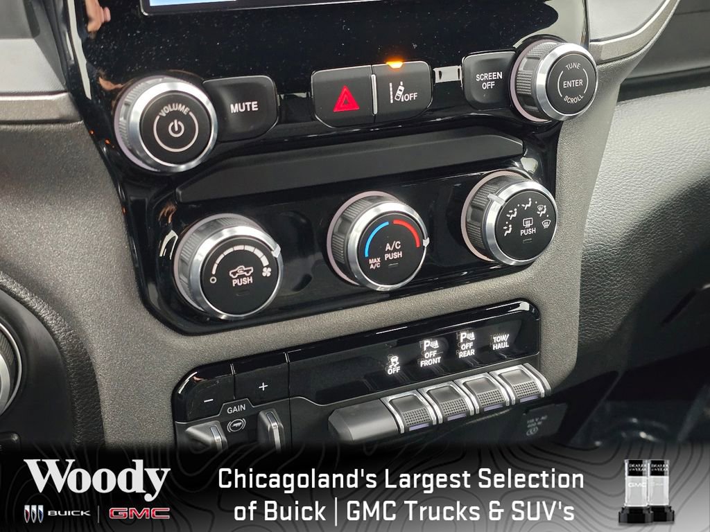 Used 2025 RAM 1500 Classic Warlock image 22