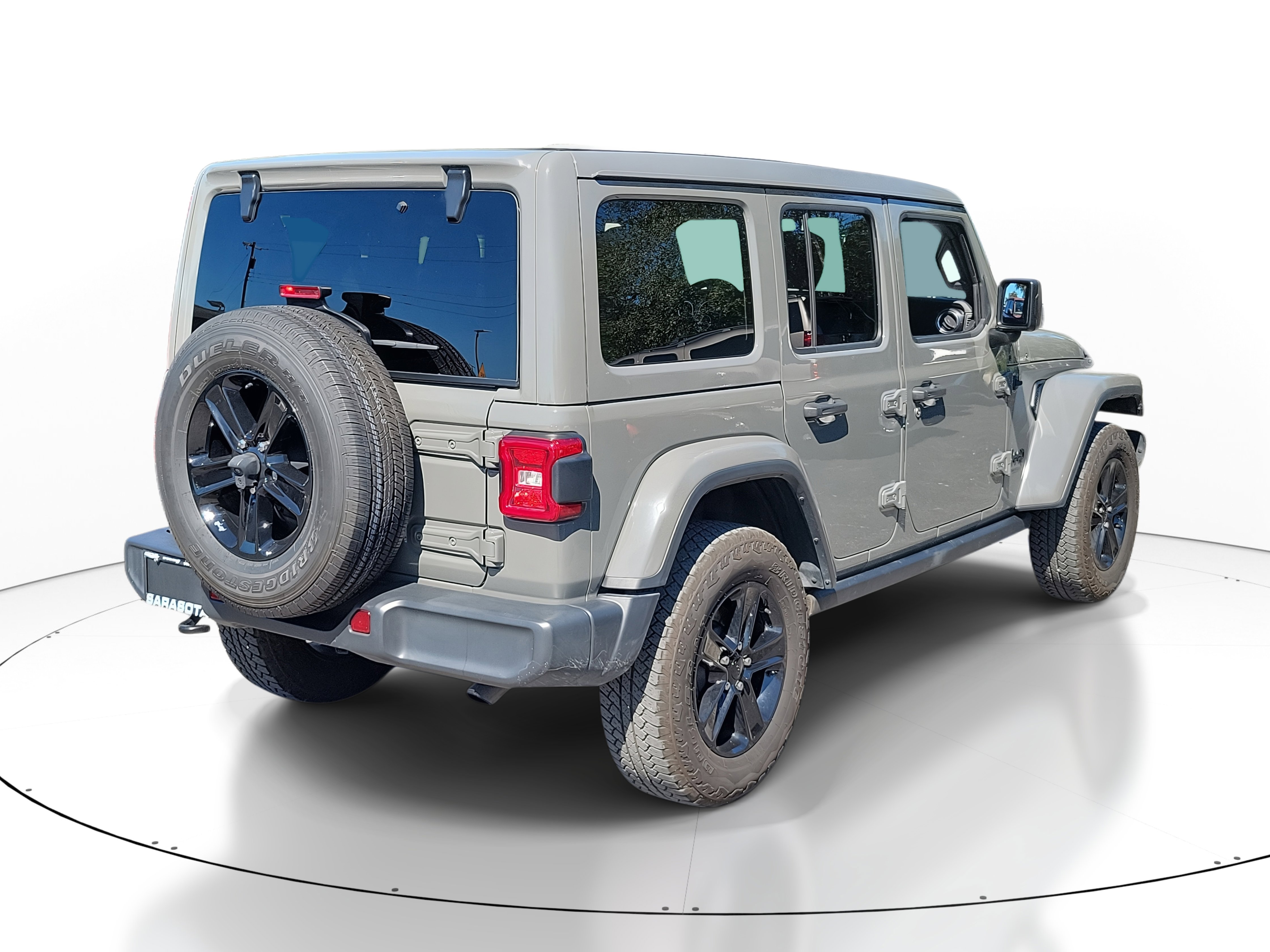 Used 2020 Jeep Wrangler Unlimited Sahara image 6