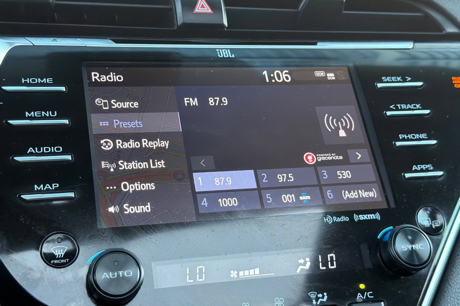Used 2018 Toyota Camry XSE w/ Driver Assist Package FWD image 17