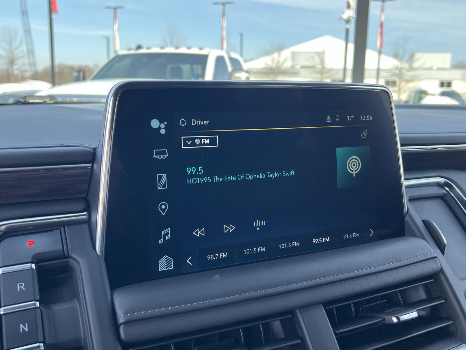 Used 2024 Chevrolet Tahoe LT image 18