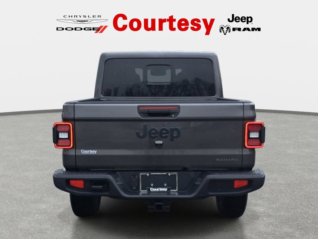 New 2026 Jeep Gladiator Sport AWD/4WD image 4