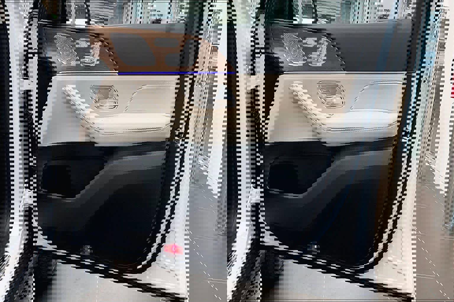 Used 2025 Mercedes-Benz GLE 450e 4MATIC image 23