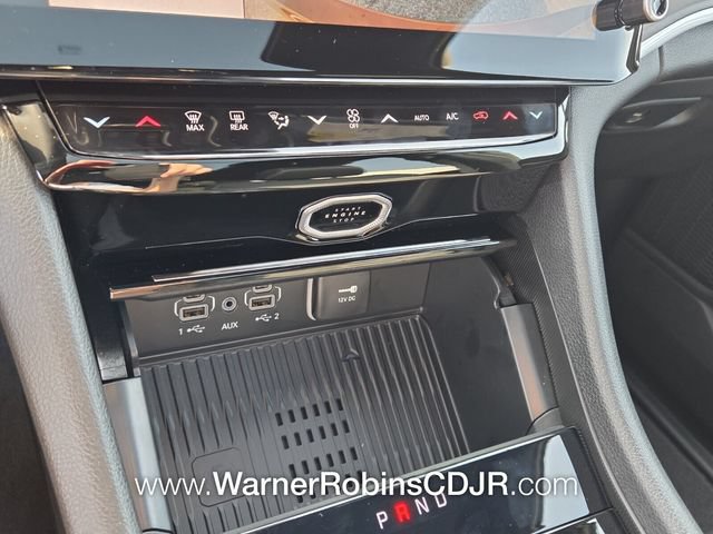 New 2026 Jeep Grand Cherokee L Limited RWD image 25