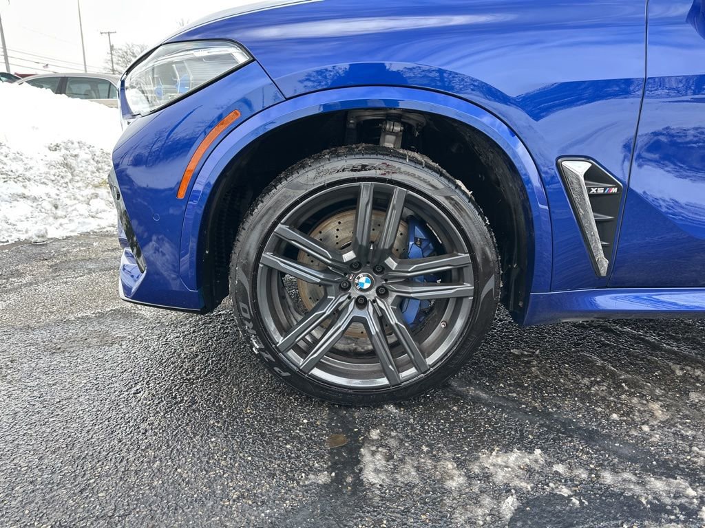 Used 2022 BMW X5 M w/ Executive Package image 20