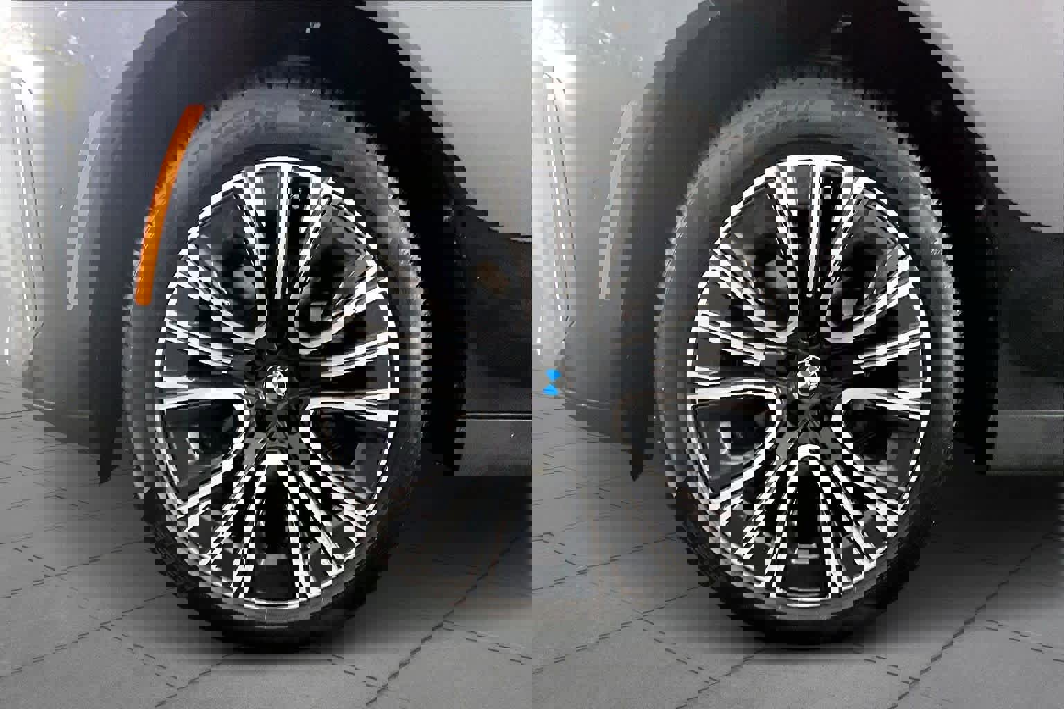 Used 2025 BMW X3 xDrive30i w/ Convenience Package image 10