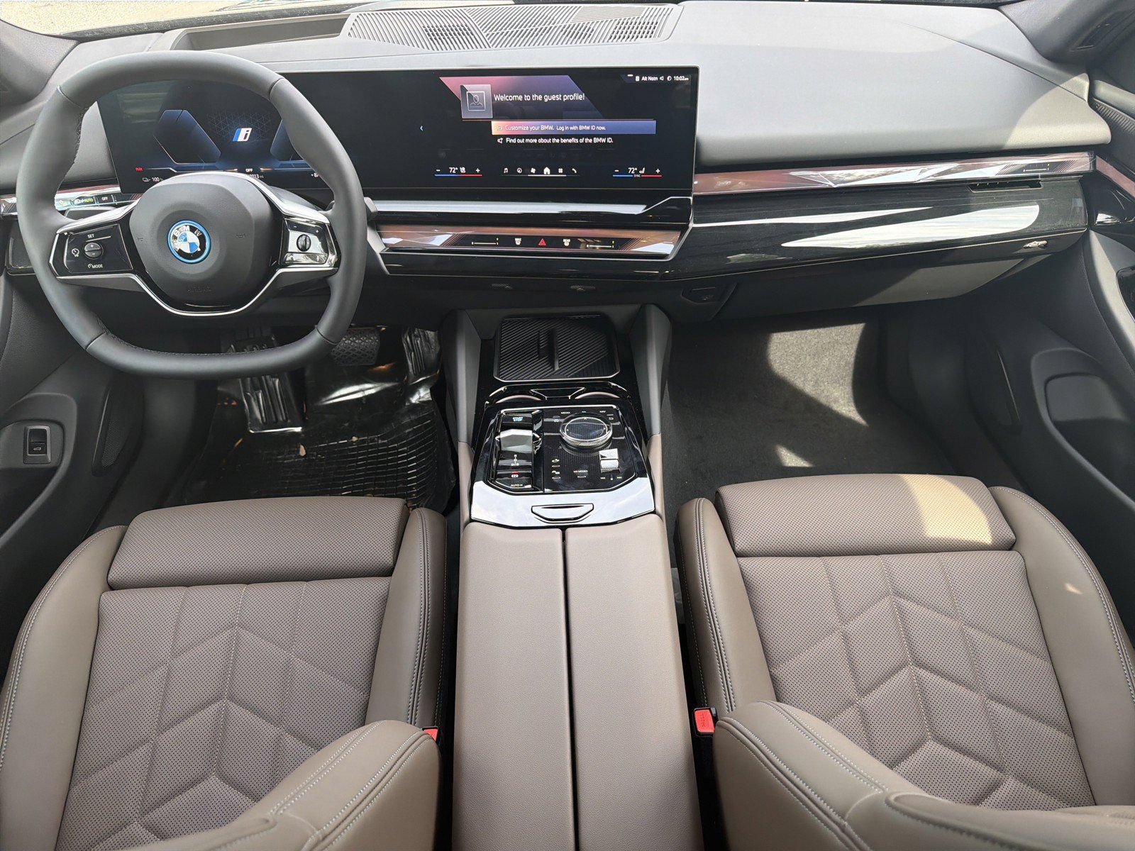 New 2027 BMW i5 eDrive40 w/ Premium Package RWD image 14