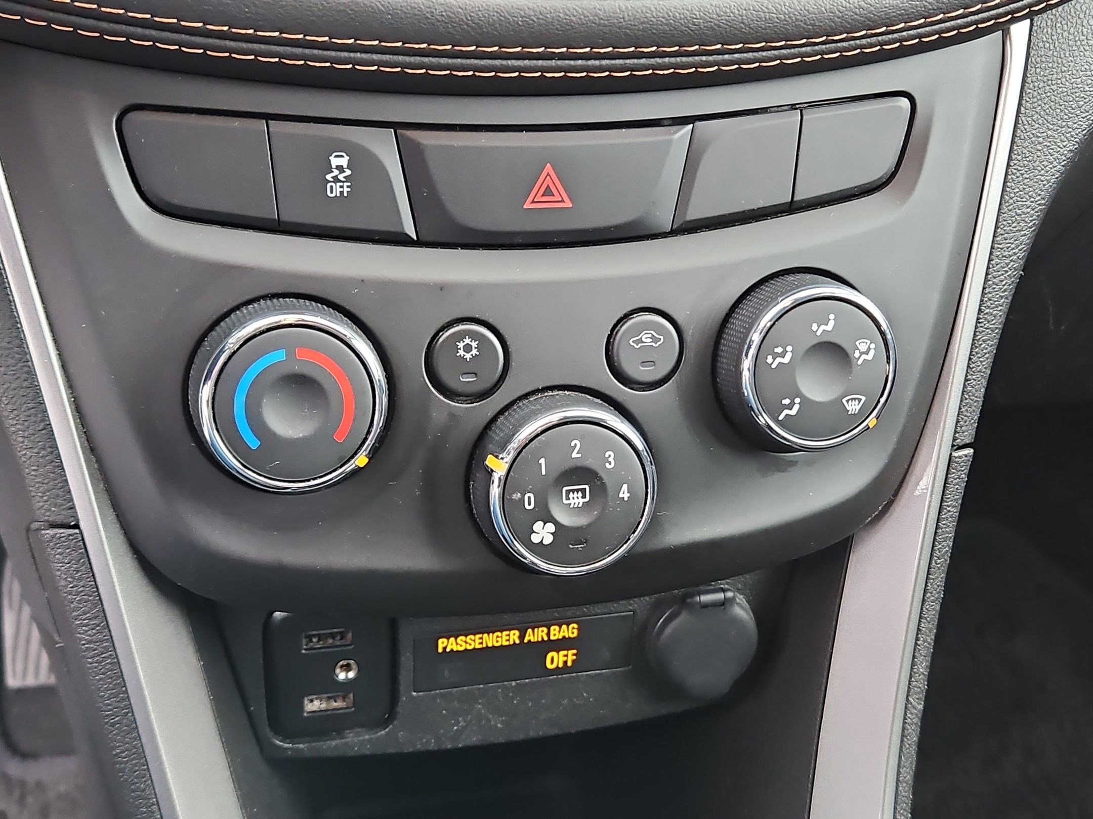 Used 2022 Chevrolet Trax LS w/ Tint and Cruise Package AWD/4WD image 24