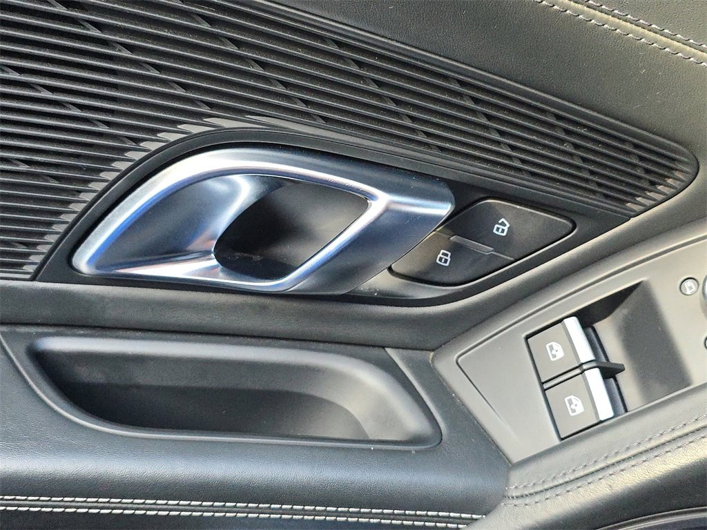 Used 2017 Audi R8 V10 plus image 21