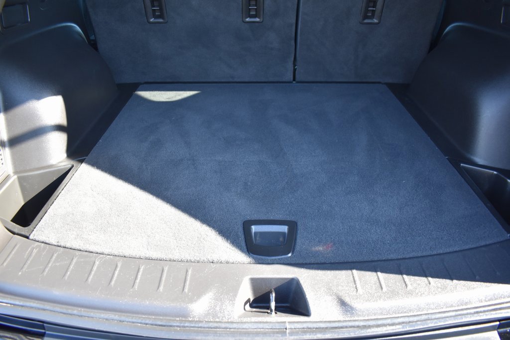 Used 2021 Chevrolet Blazer LT w/ LPO, Black Accent Package image 6