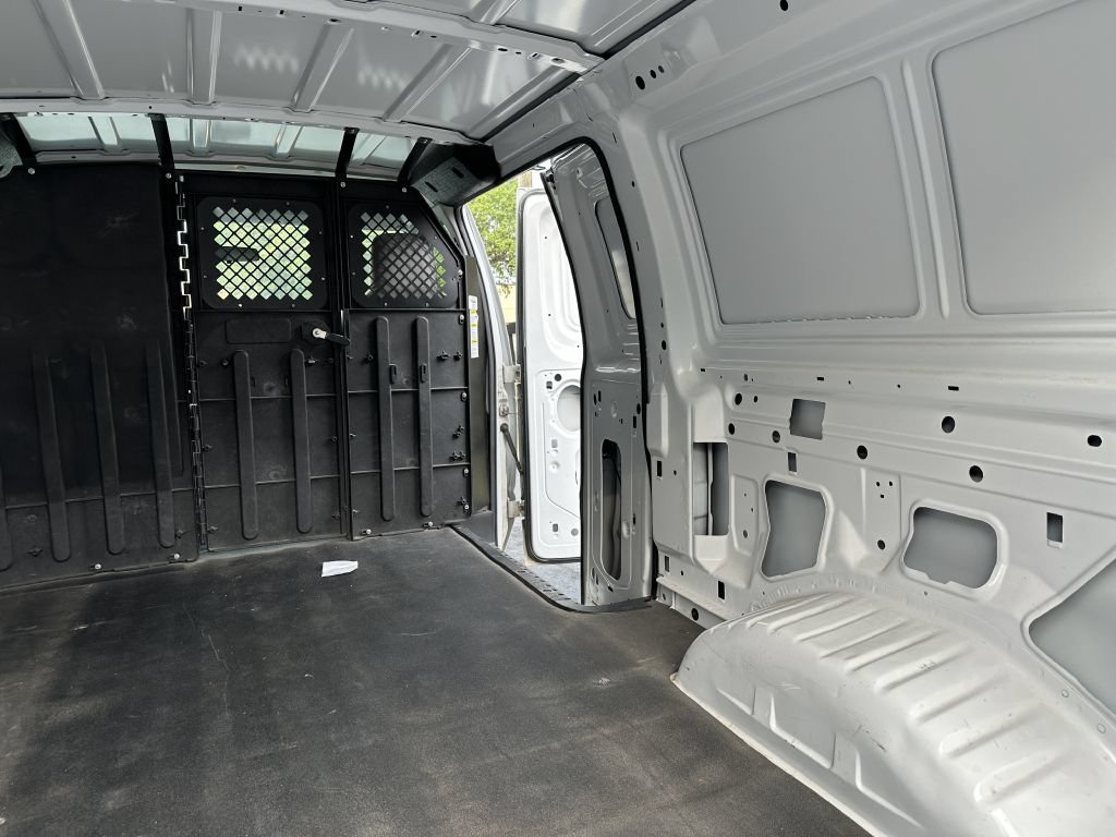 Used 2011 Ford E-250 and Econoline 250 w/ PWR Group RWD image 40