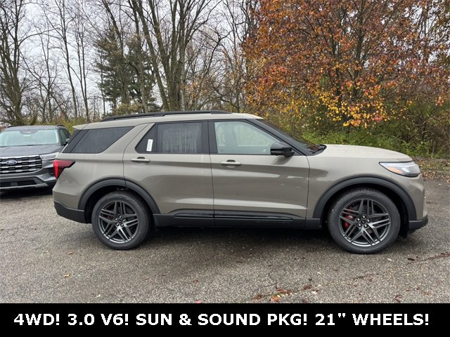 New 2026 Ford Explorer ST w/ Sun And Sound Package image 28