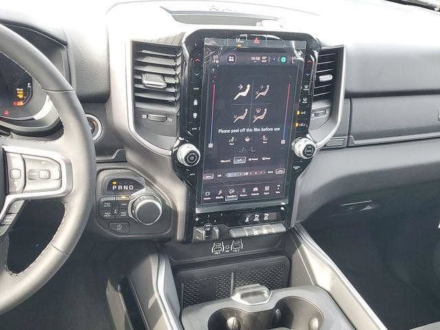 New 2026 RAM 1500 Big Horn AWD/4WD image 14