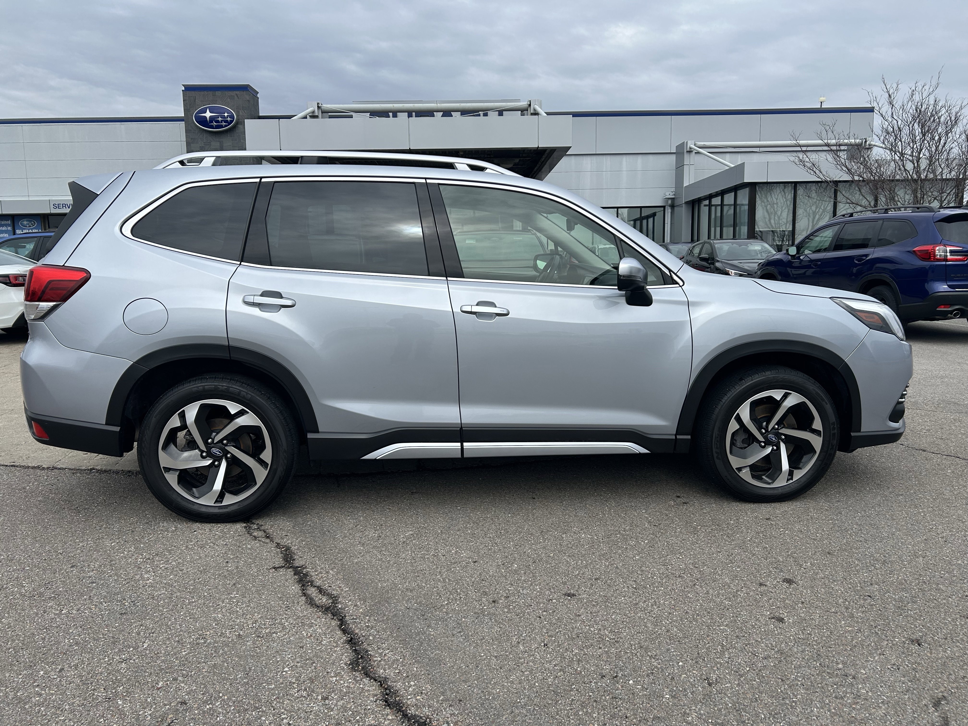 Used 2023 Subaru Forester Touring image 8