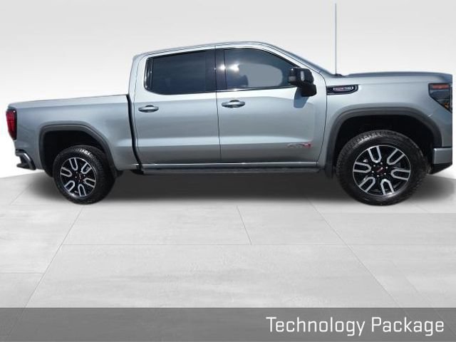 Used 2024 GMC Sierra 1500 AT4 w/ Technology Package AWD/4WD image 29
