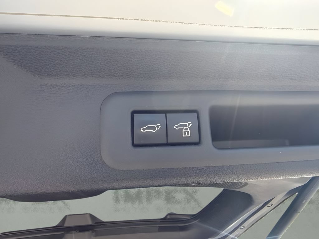 Used 2023 Toyota Sequoia Capstone AWD/4WD image 20