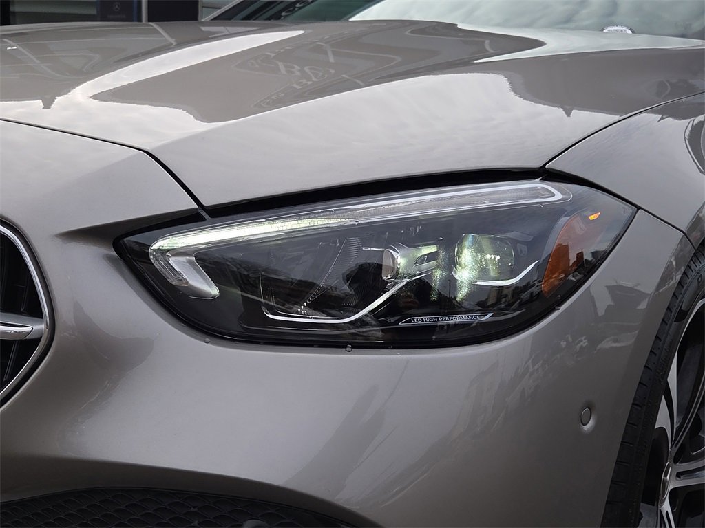 Used 2023 Mercedes-Benz C 300 Sedan image 9