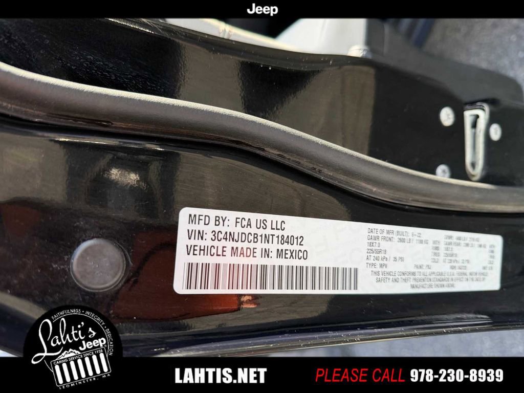 Certified 2022 Jeep Compass Limited image 19