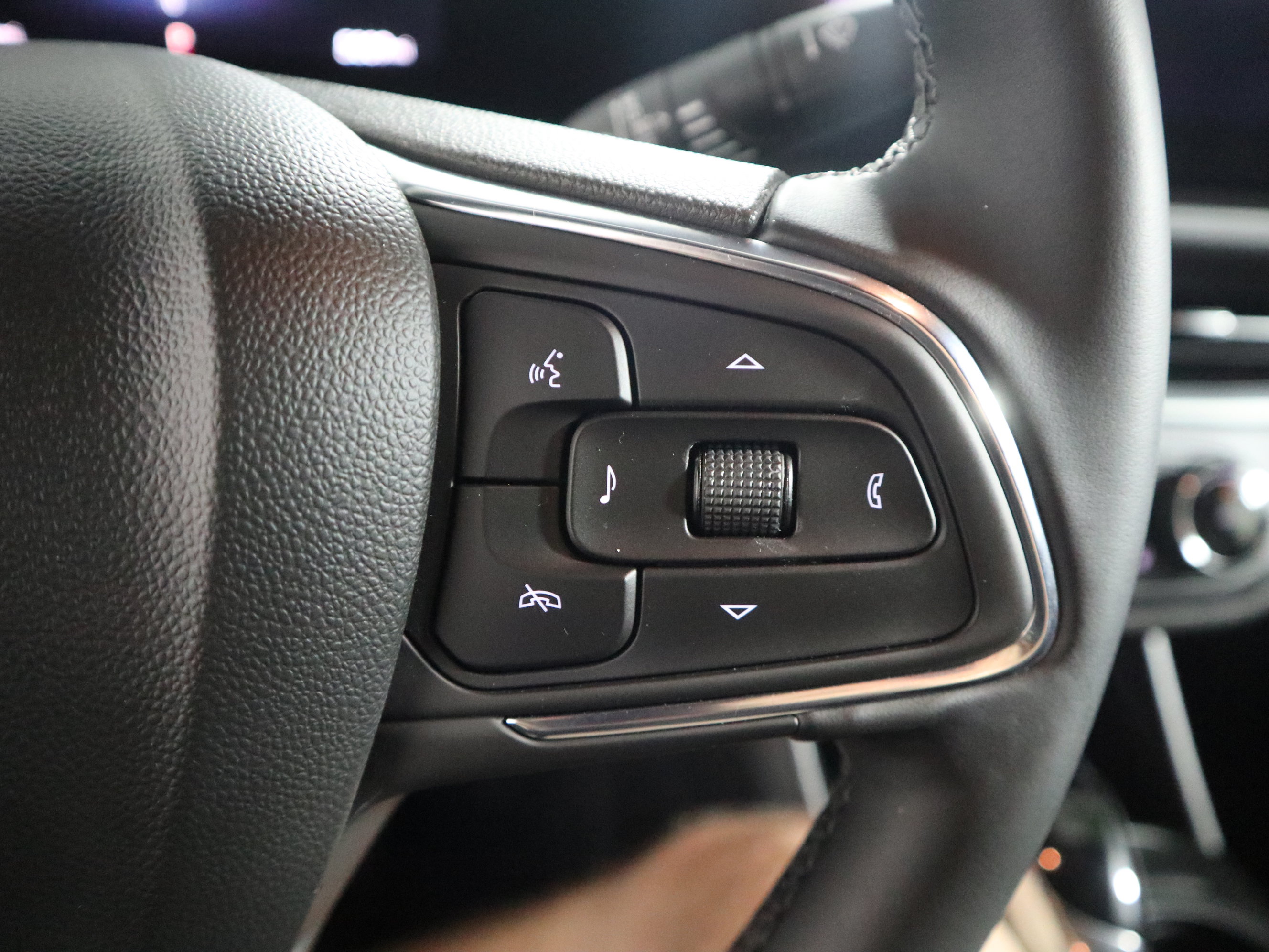 Used 2025 Buick Envista Preferred w/ Convenience I Package FWD image 27
