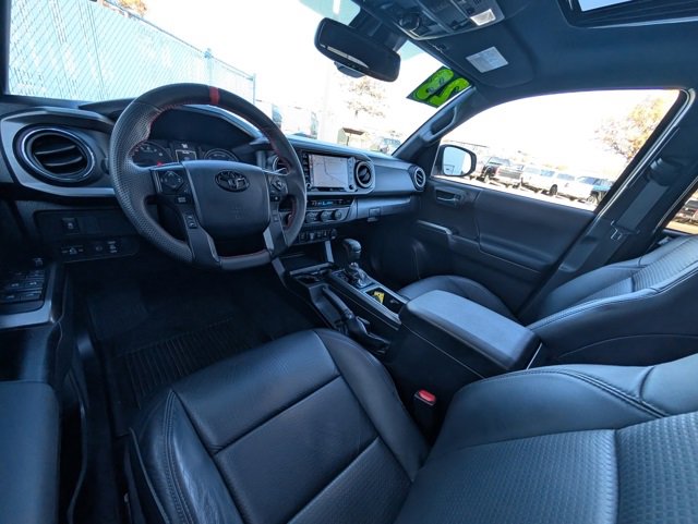 Used 2023 Toyota Tacoma TRD Off-Road image 8