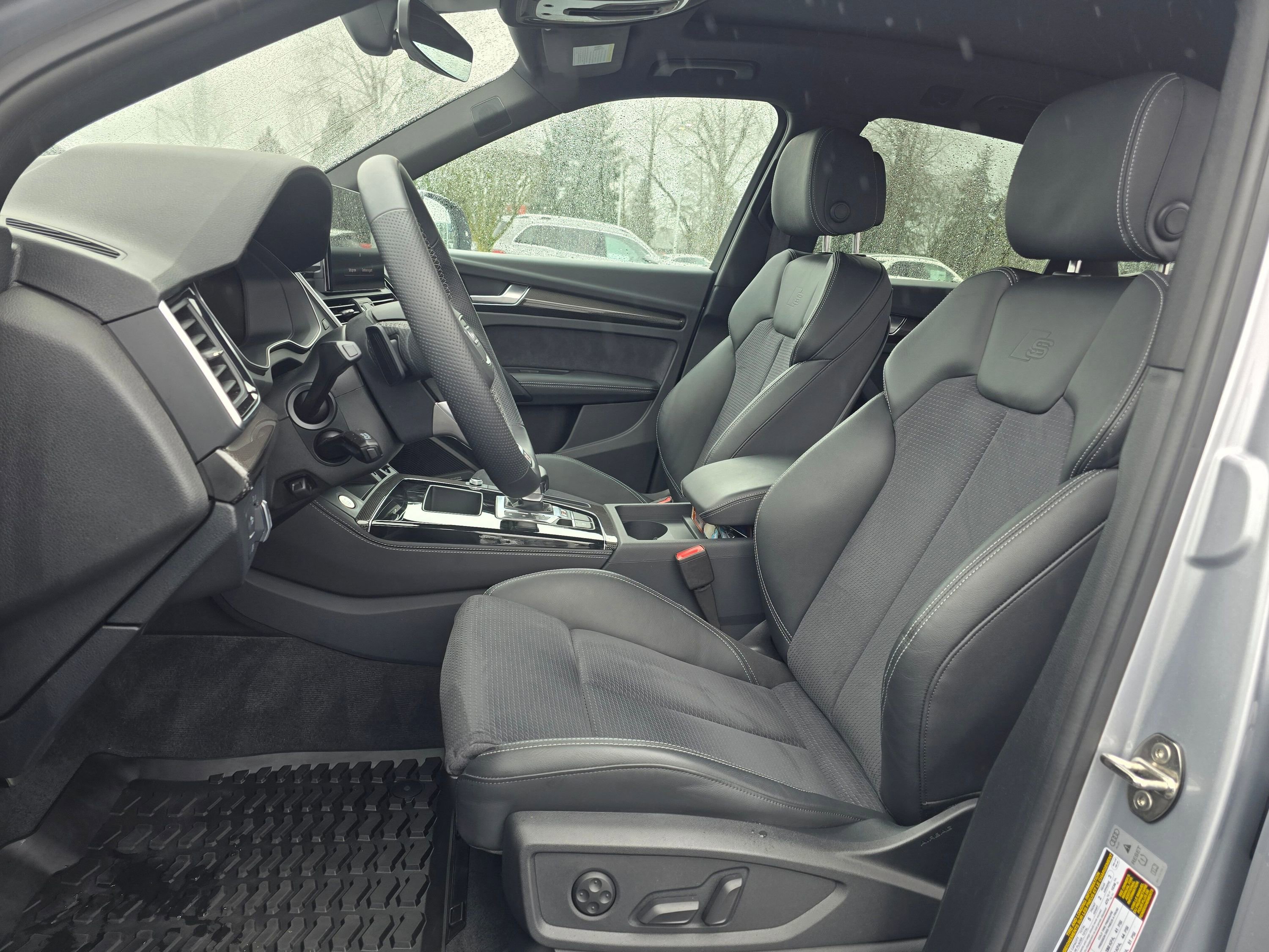 Certified 2025 Audi SQ5 Premium Plus w/ Premium Plus Package image 13