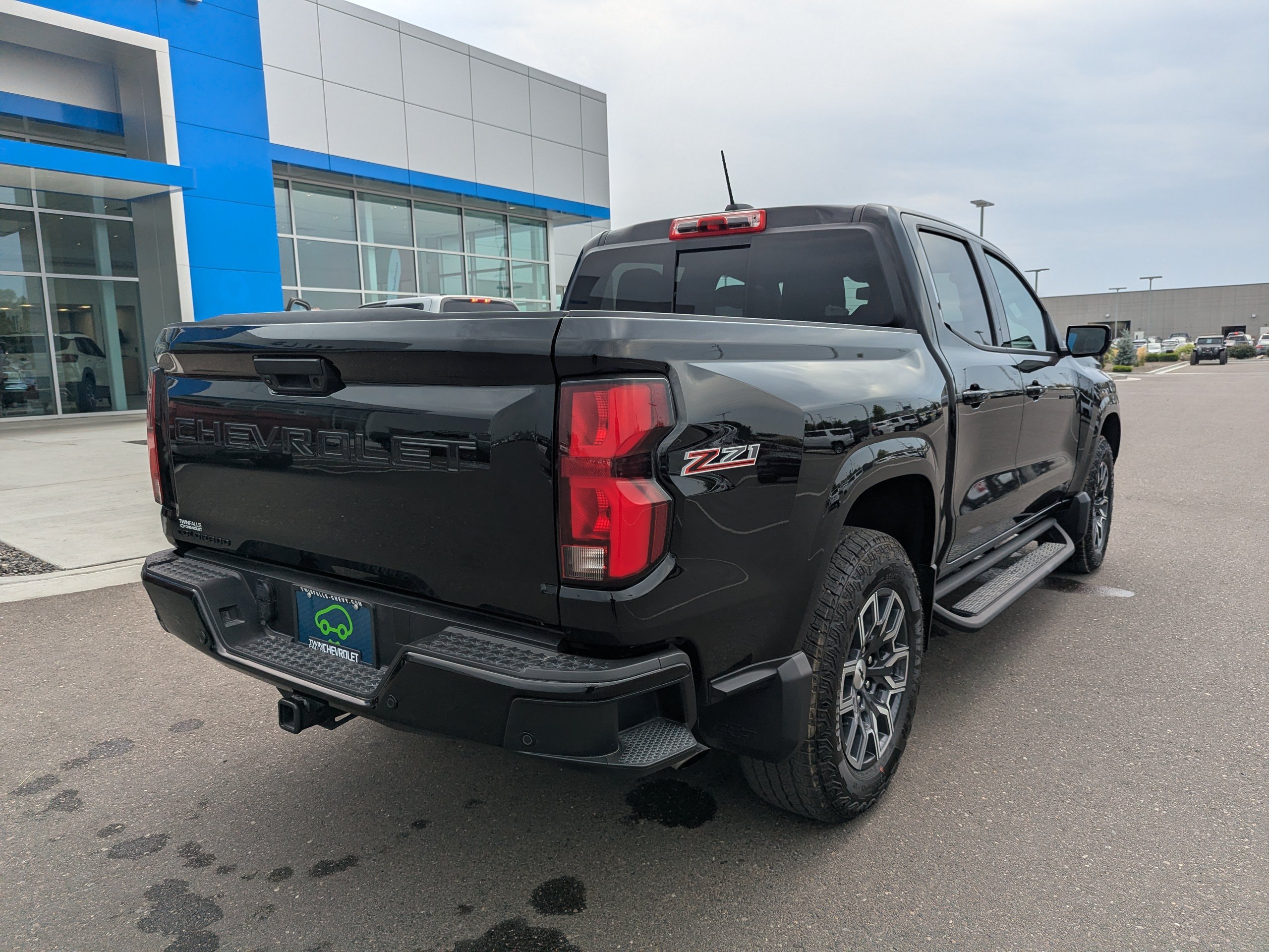 Certified 2026 Chevrolet Colorado Z71 w/ Technology Package AWD/4WD image 40