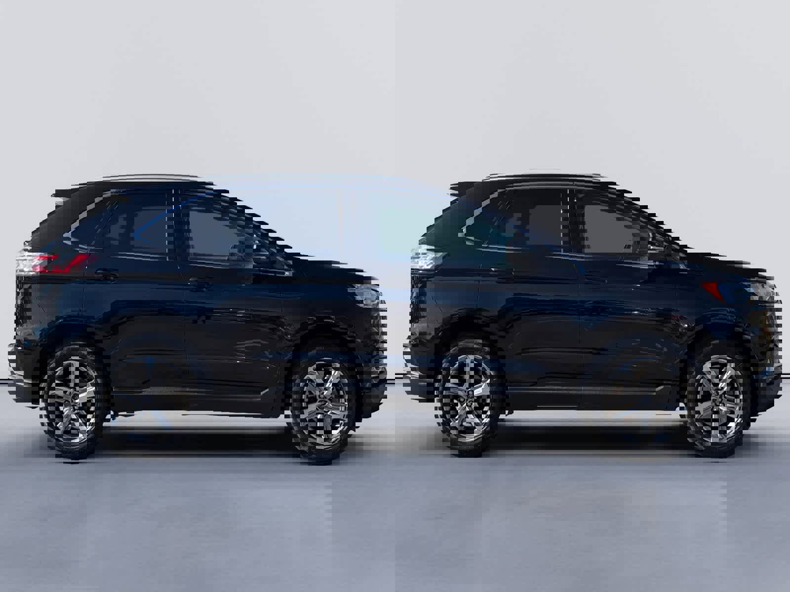 Used 2019 Ford Edge SEL w/ Equipment Group 201A image 2