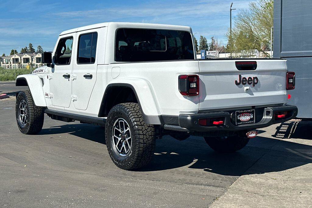New 2026 Jeep Gladiator Rubicon w/ Safety Group AWD/4WD image 6