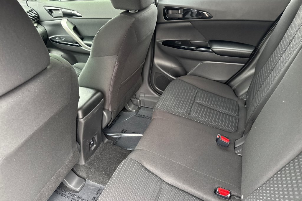 New 2026 Mitsubishi Eclipse Cross LE AWD/4WD image 14