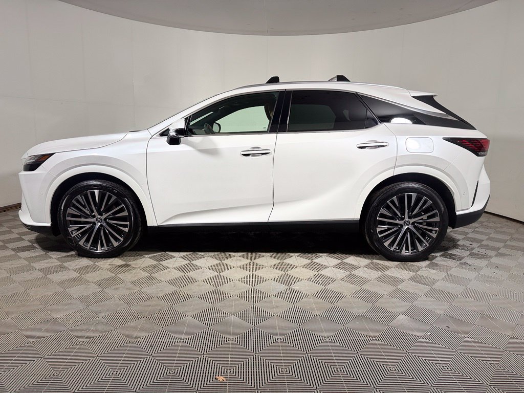 Used 2023 Lexus RX 350 Premium Plus w/ Accessory Package AWD/4WD image 3