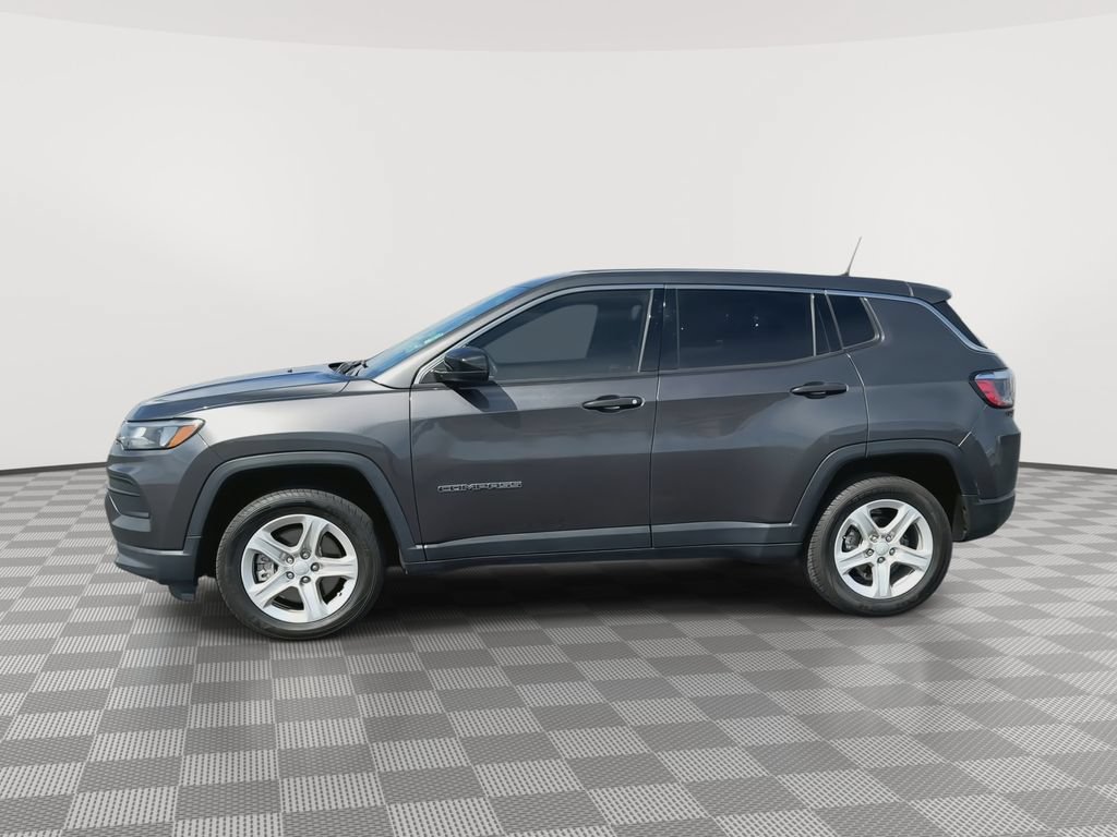 Used 2023 Jeep Compass Sport AWD/4WD image 5