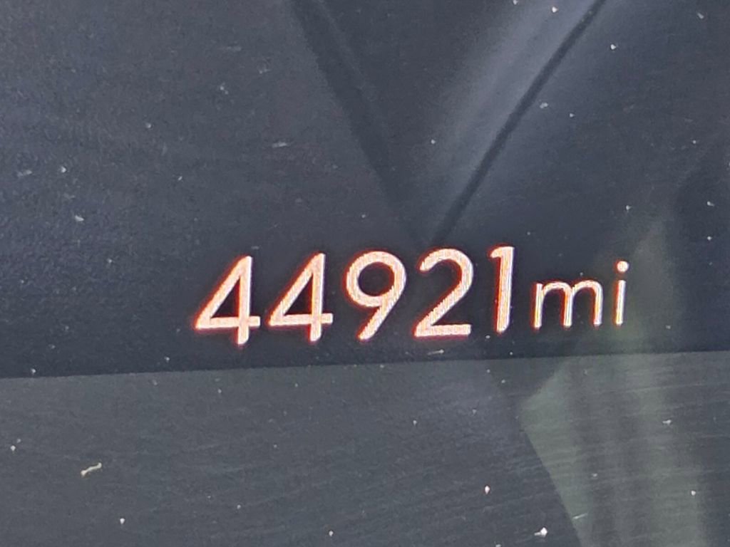 Used 2024 Buick Encore GX Sport Touring w/ Comfort Package image 24