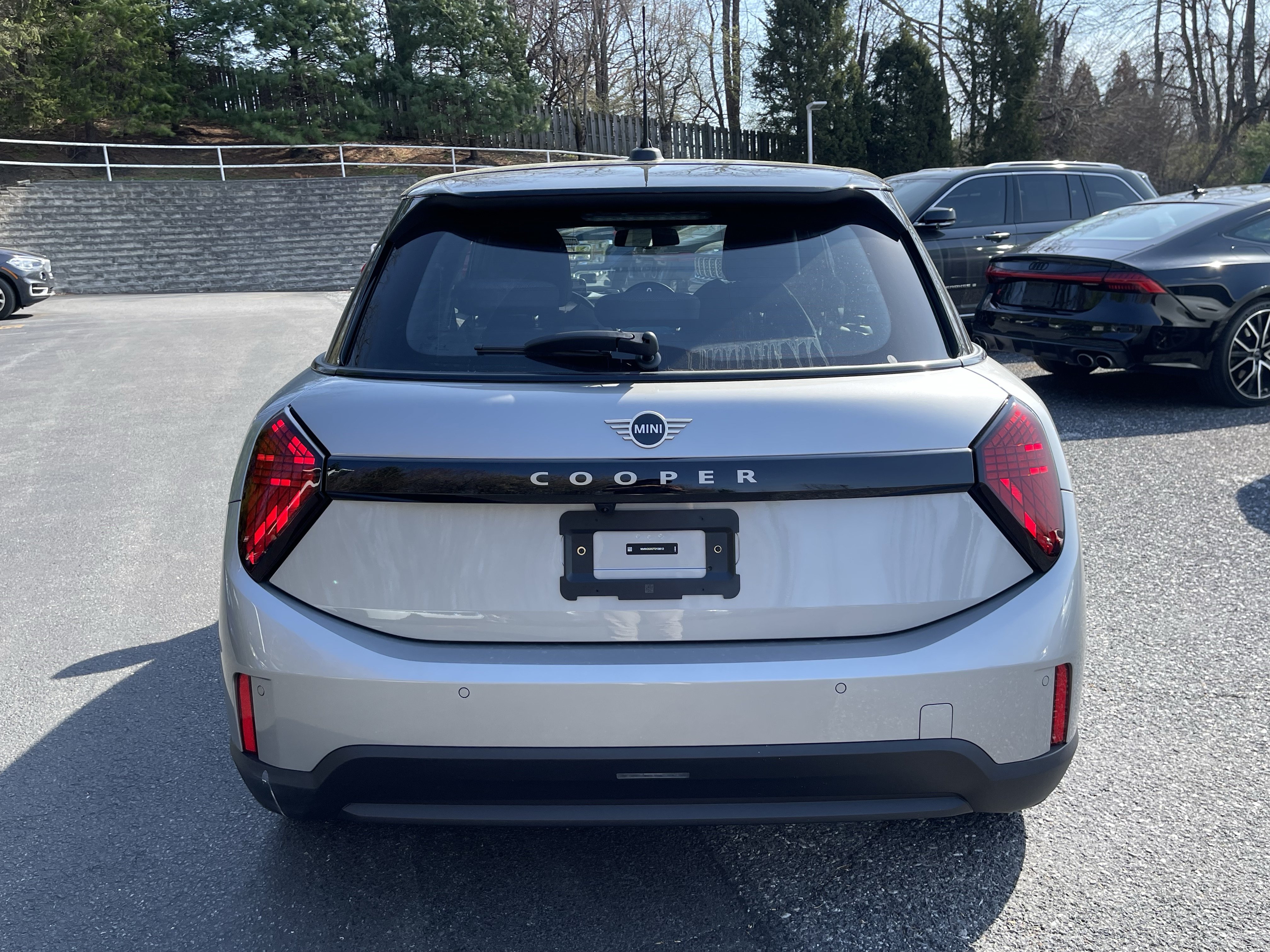 New 2026 MINI Cooper 4-Door Hardtop FWD image 6