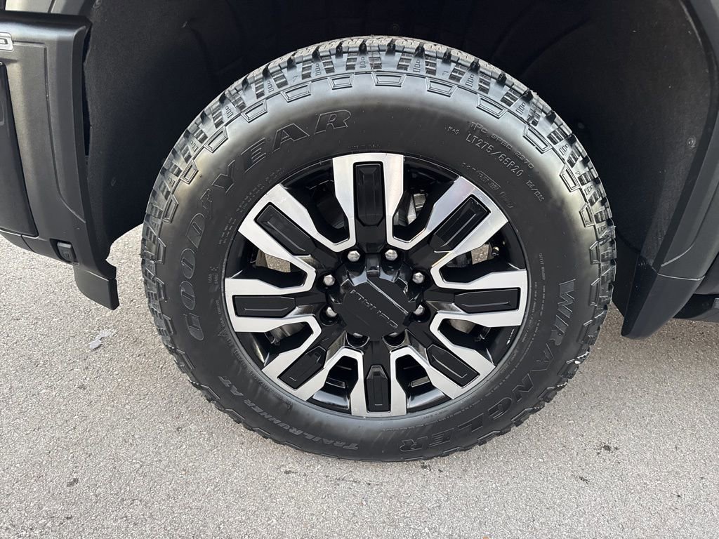 Used 2024 GMC Sierra 2500 Denali Ultimate w/ Max Trailering Package image 32
