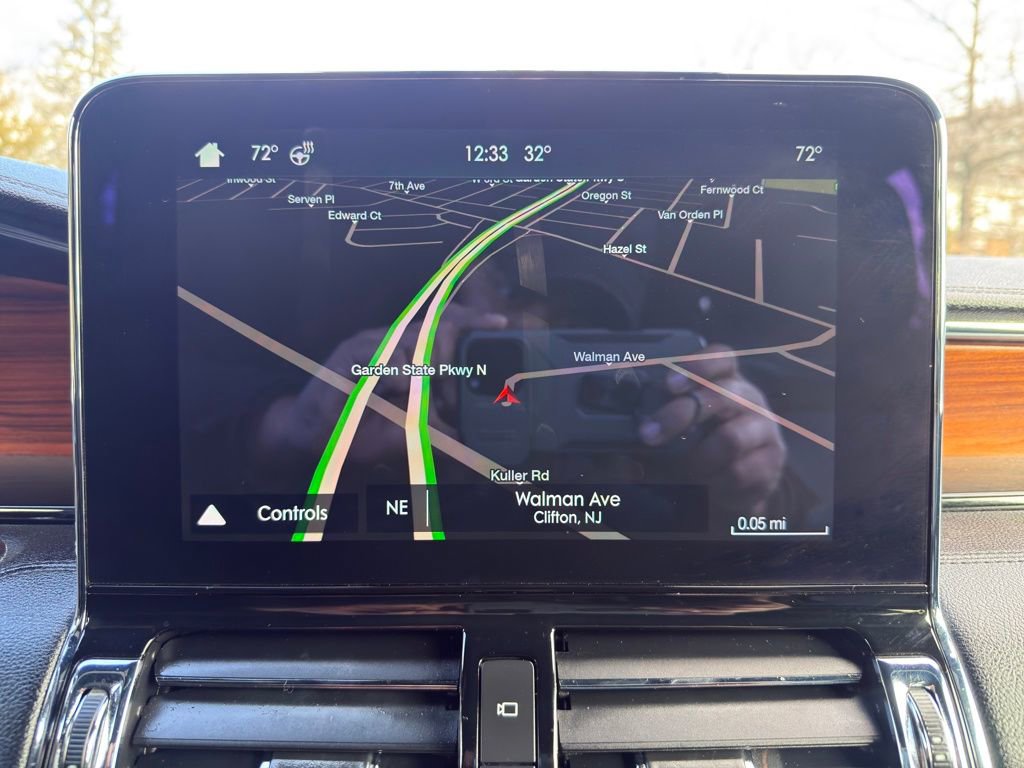 Used 2019 Lincoln Navigator Reserve image 19