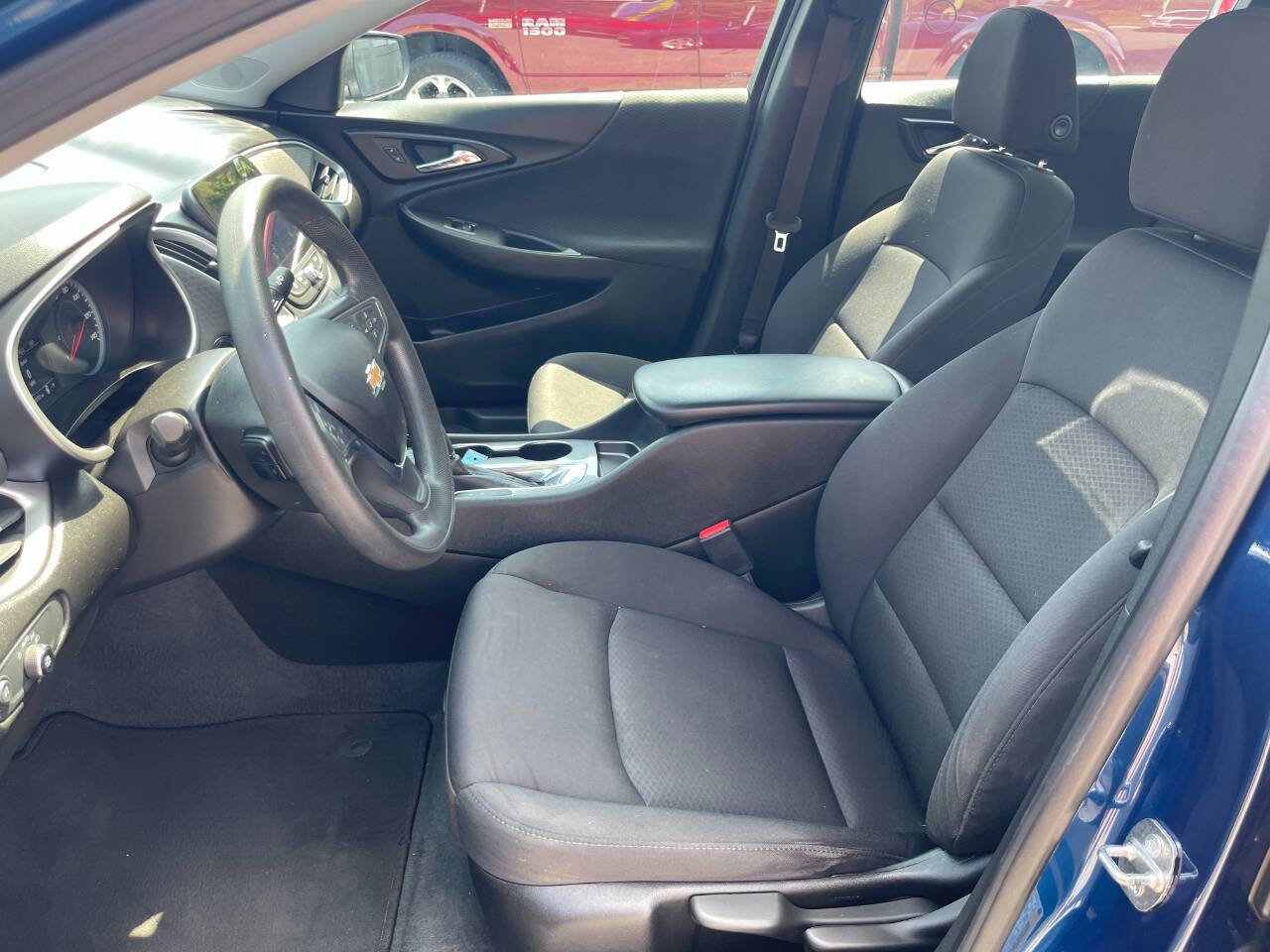 Used 2019 Chevrolet Malibu LS w/ LPO, Convenience Package 1 image 19