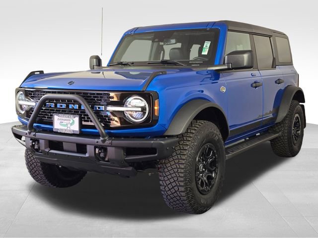 Used 2023 Ford Bronco Wildtrak image 3