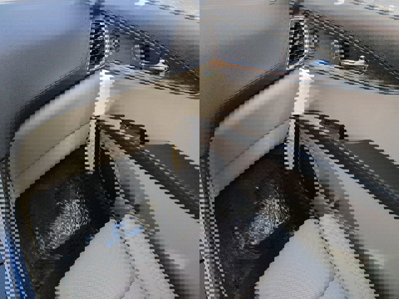 Certified 2020 Lincoln Nautilus Reserve w/ Equipment Group 201A image 17