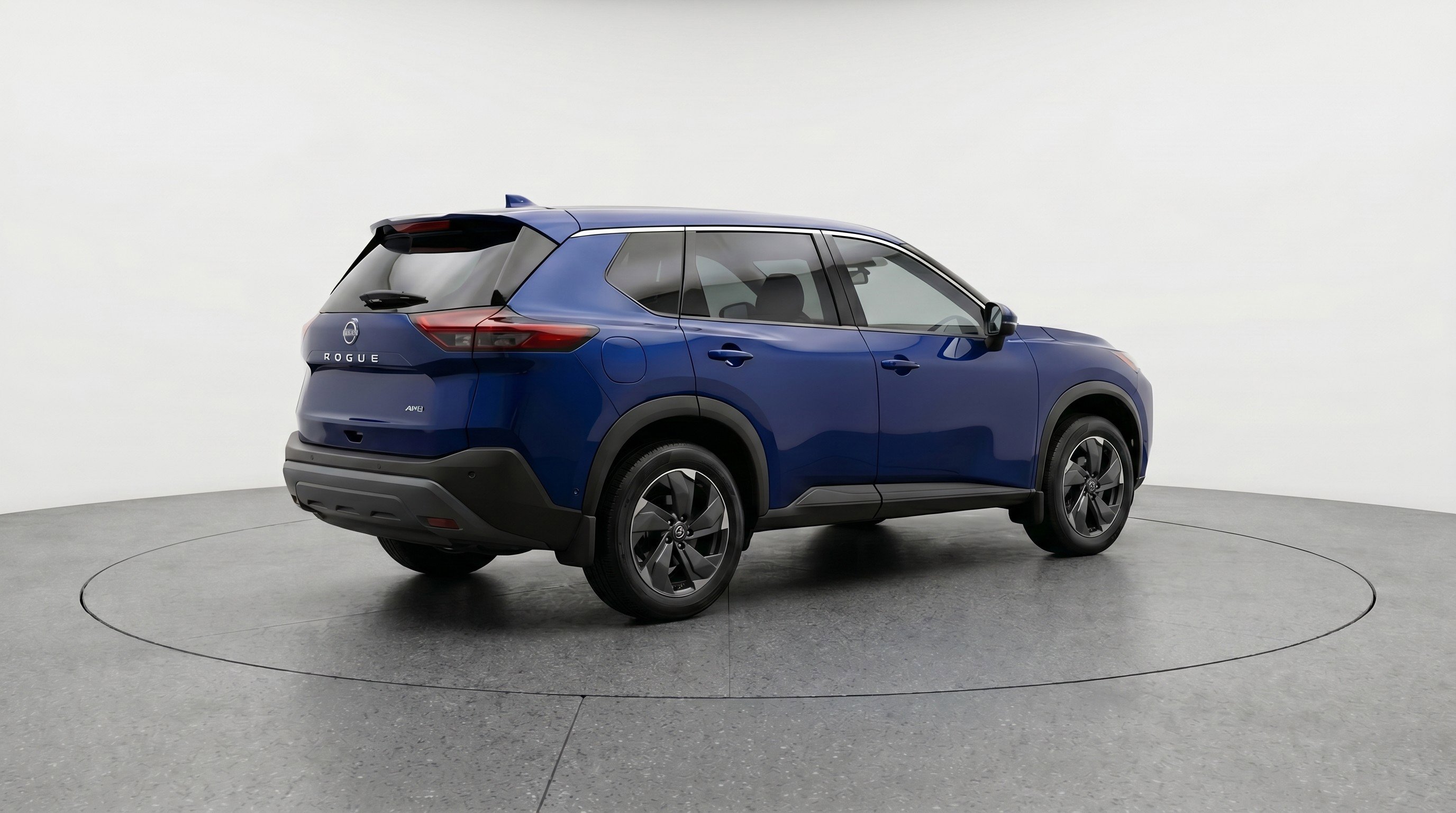 Used 2025 Nissan Rogue SV AWD/4WD image 9