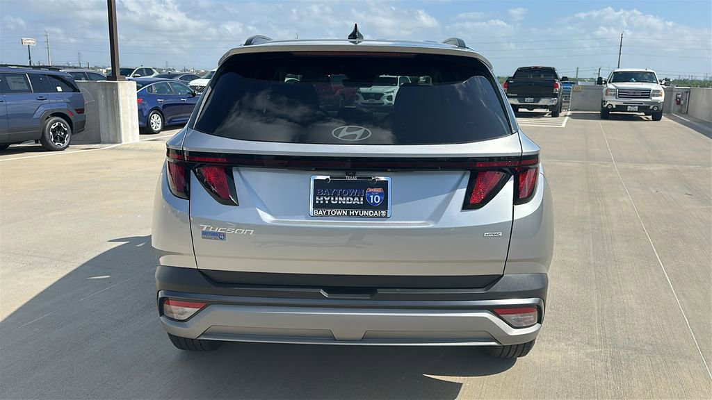 Certified 2025 Hyundai Tucson SEL image 11
