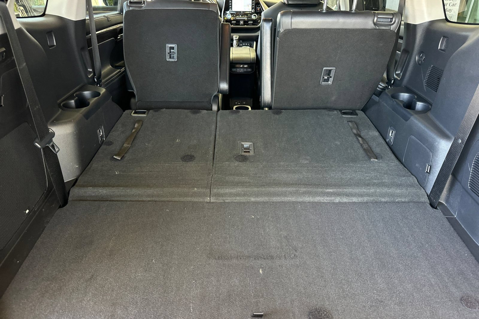 Used 2020 Toyota Highlander Limited FWD image 16
